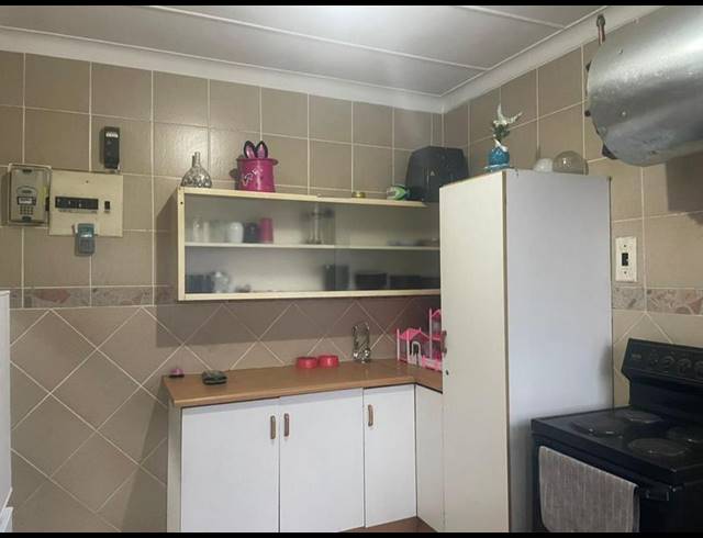 1 BEDROOM APARTMENT FOR SALE IN MEYERTON CENTRAL